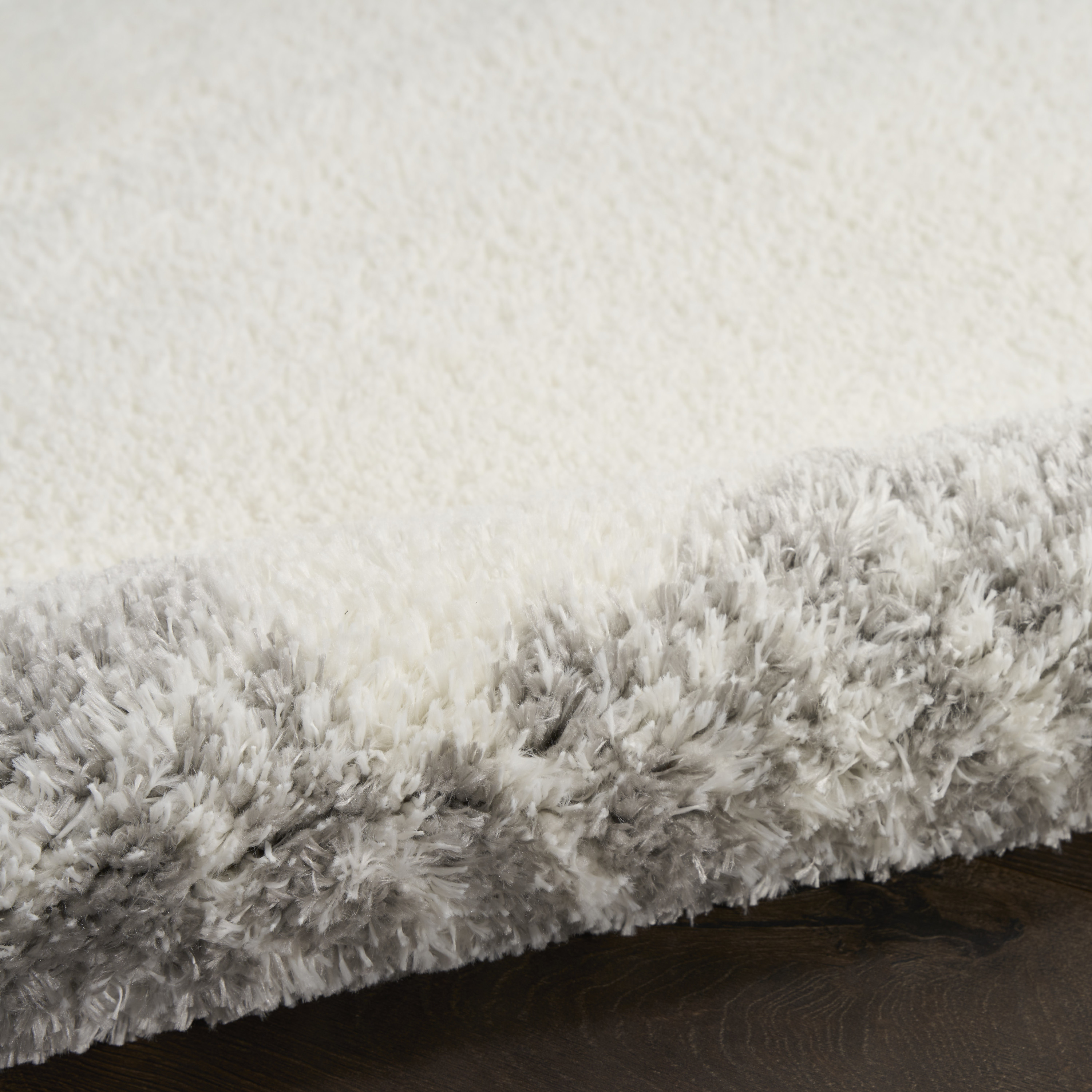 Nourison Pacific Shag 5'3" x 7'3" Ivory Grey Shag Indoor Rug