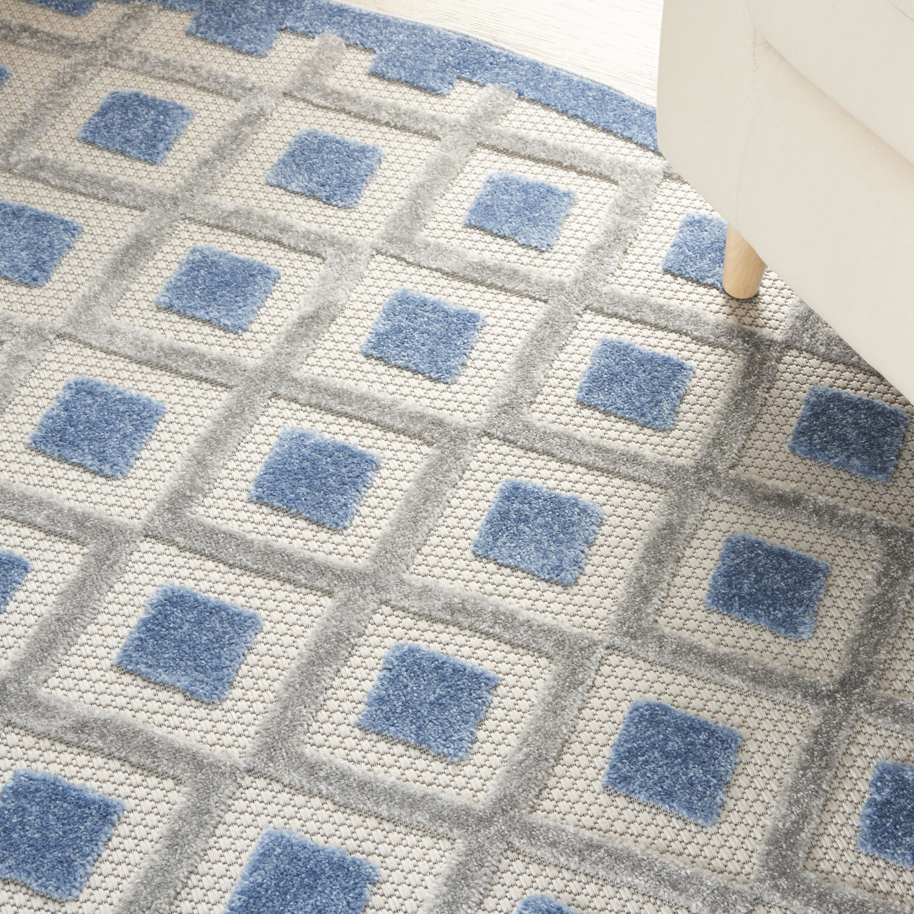 Nourison Aloha 7'10" x Round Blue Grey Modern Rug