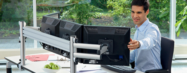 Designed for multiple monitor alignment position 4 or more monitors for optimal viewing comfort.
