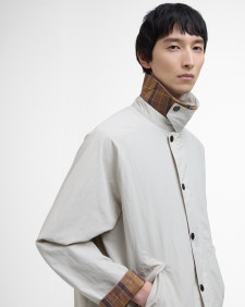 Transport Lightweight Showerproof Jacket Mist