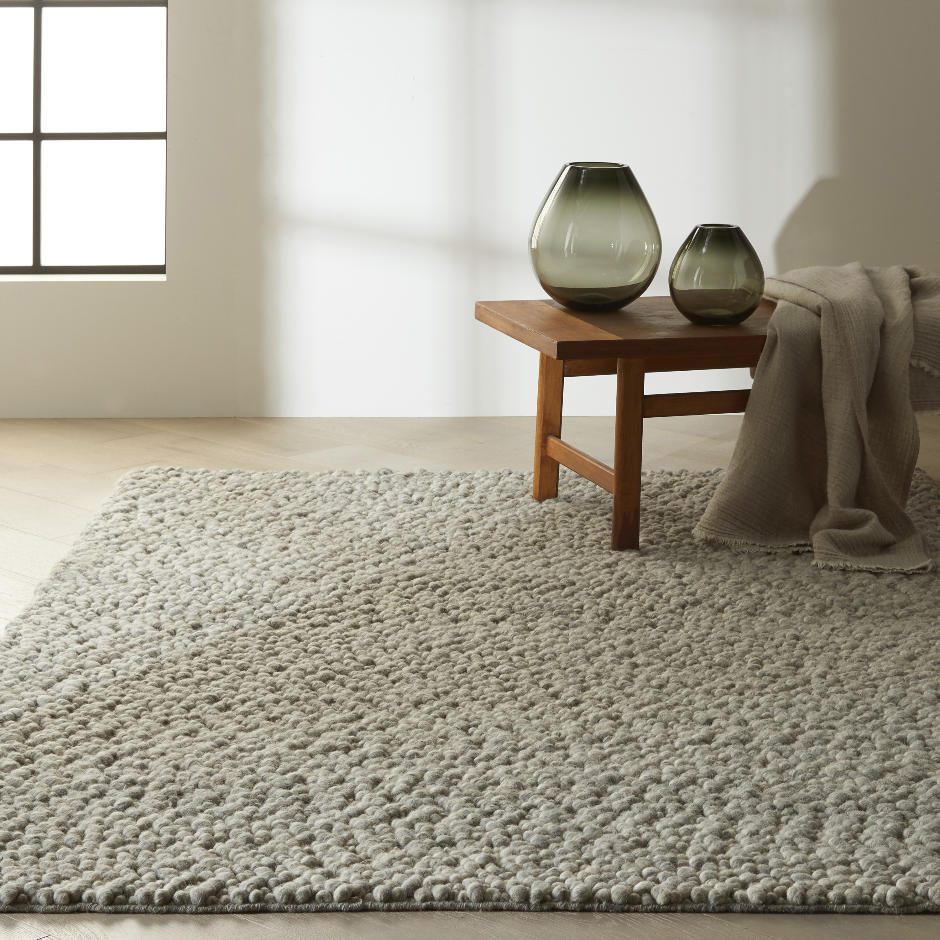 Calvin Klein Riverstone 4' x 6' Grey Ivory Contemporary Indoor Rug