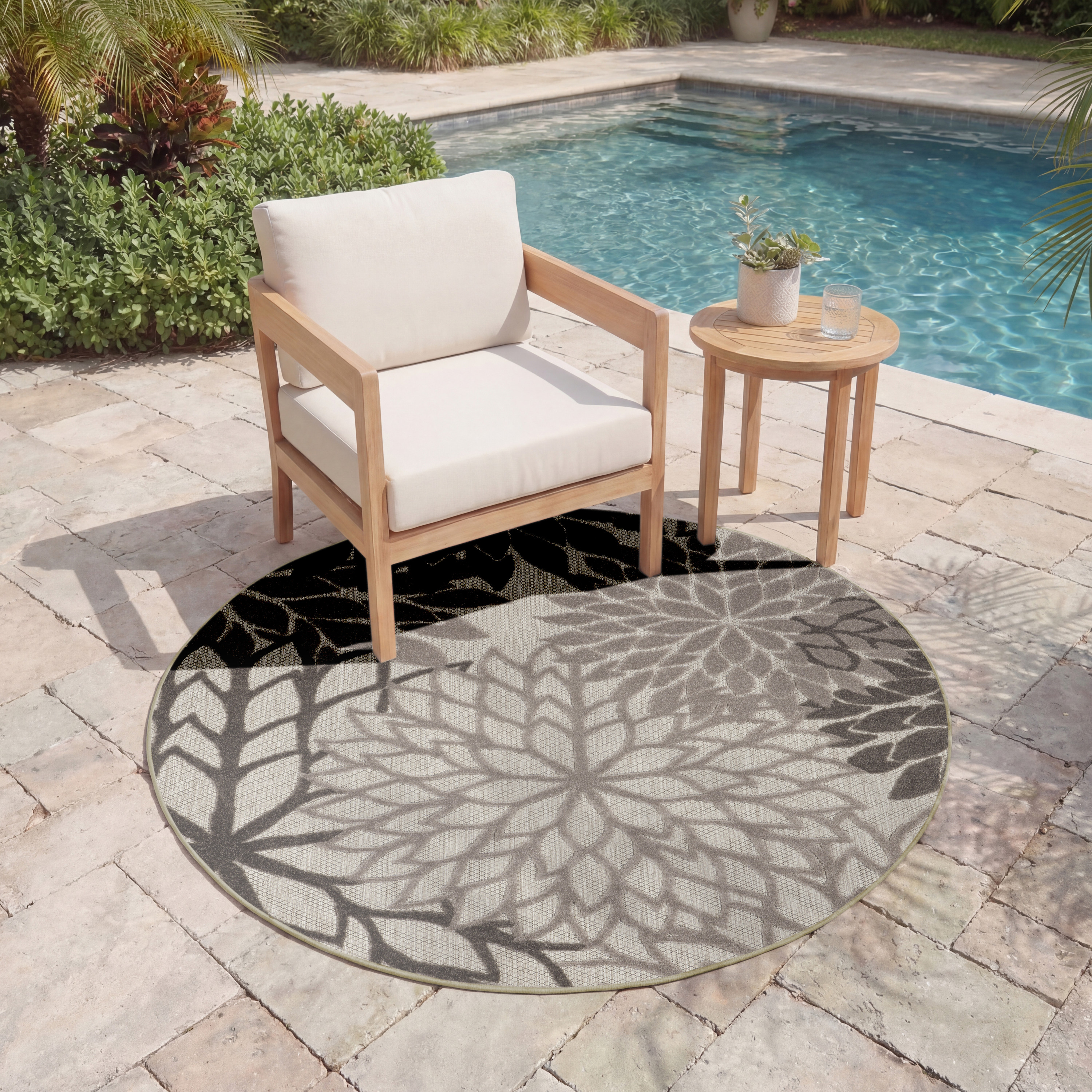 Nourison Aloha 5'3" x Round Silver Grey Tropical Rug
