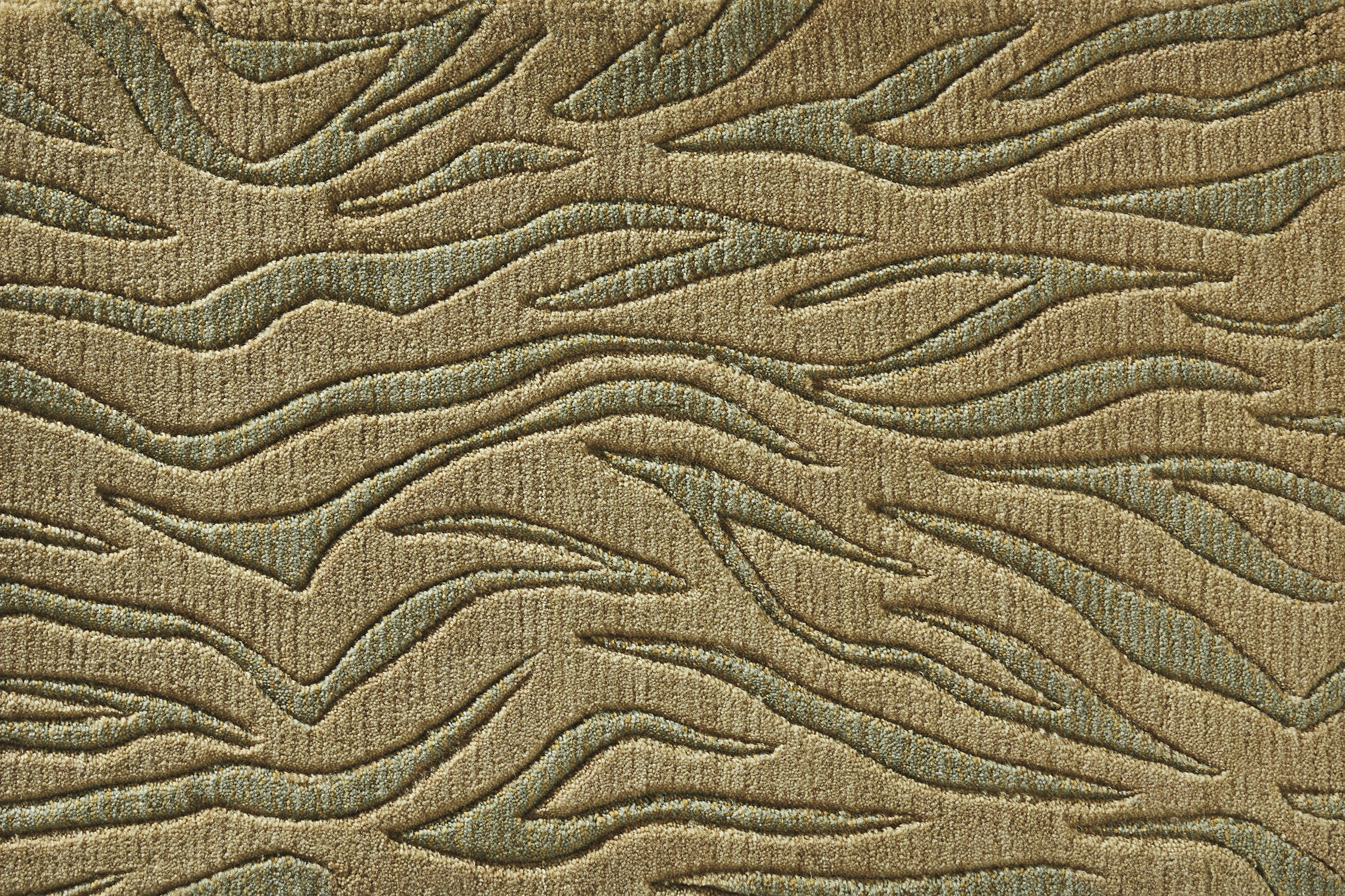 COSMOPOLITAN URBAN TIGER C29F BEIGE/GREEN BROADLOOM
