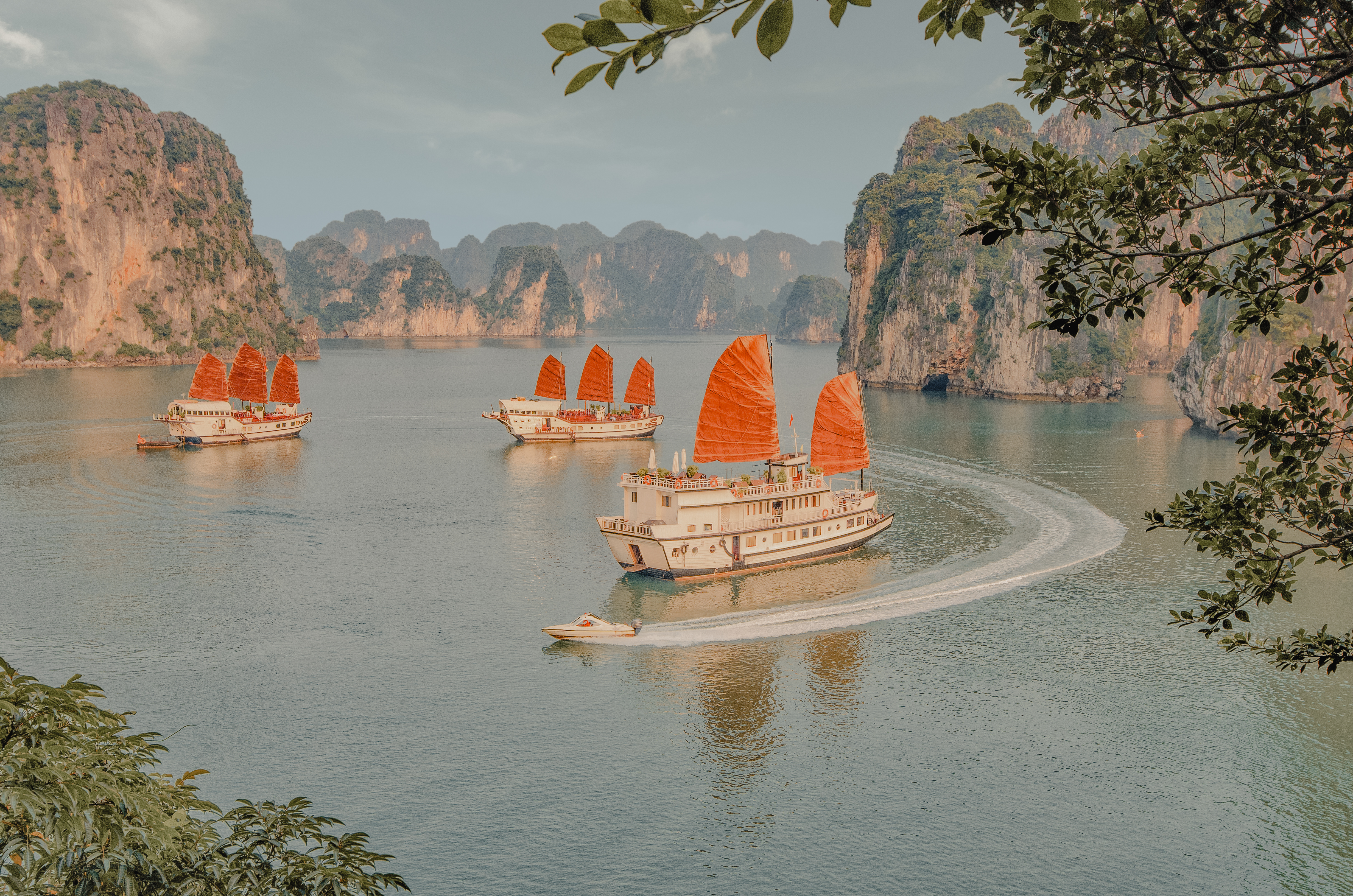 Singapore → Hong Kong (7 nights)