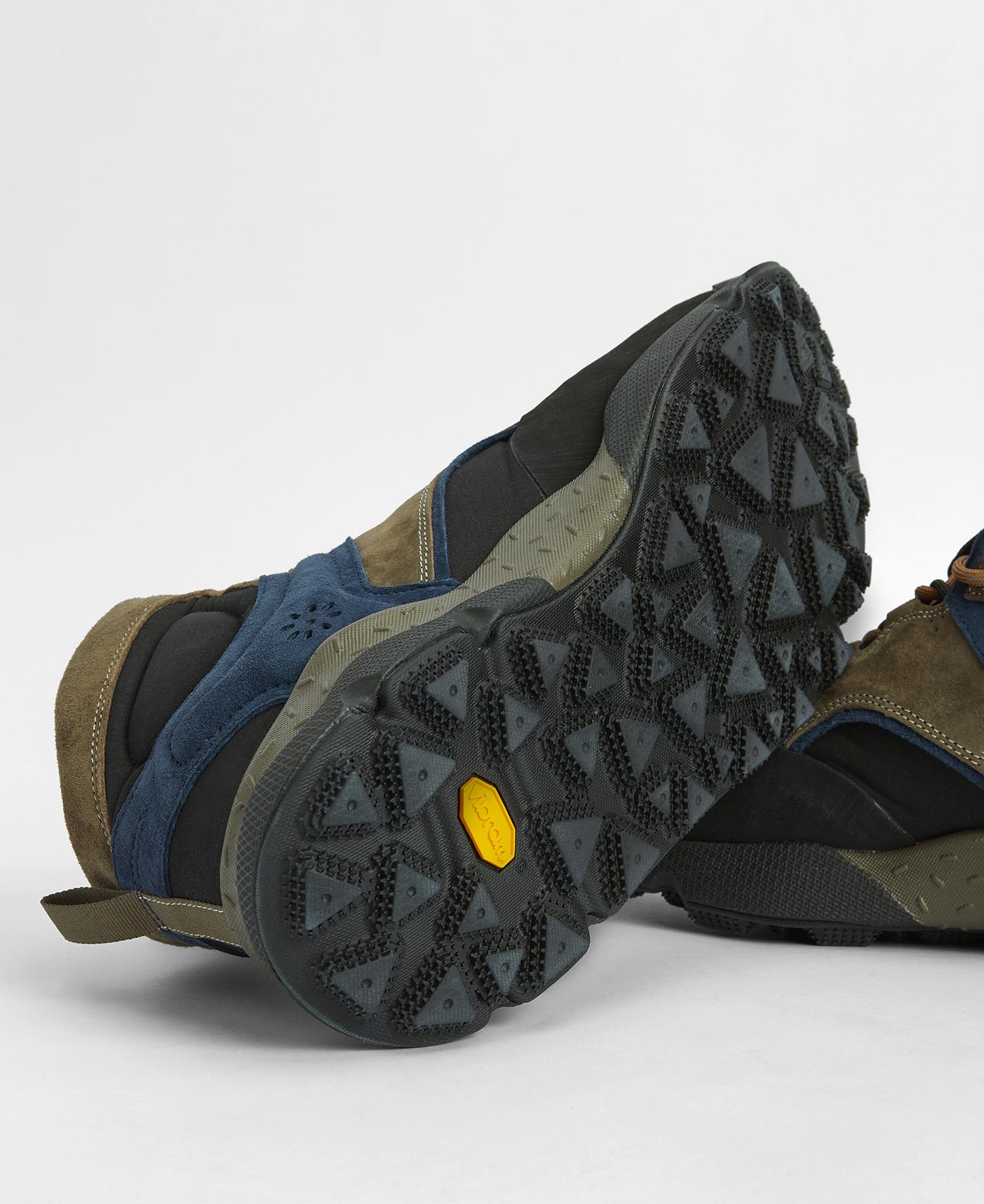 Barbour x Flower Mountain Back Country Uni Mid Trainers image number 6