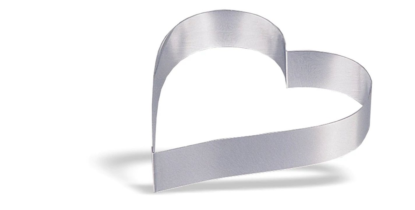 Molde forma corazón de 8 centímetros de acero inoxidable
