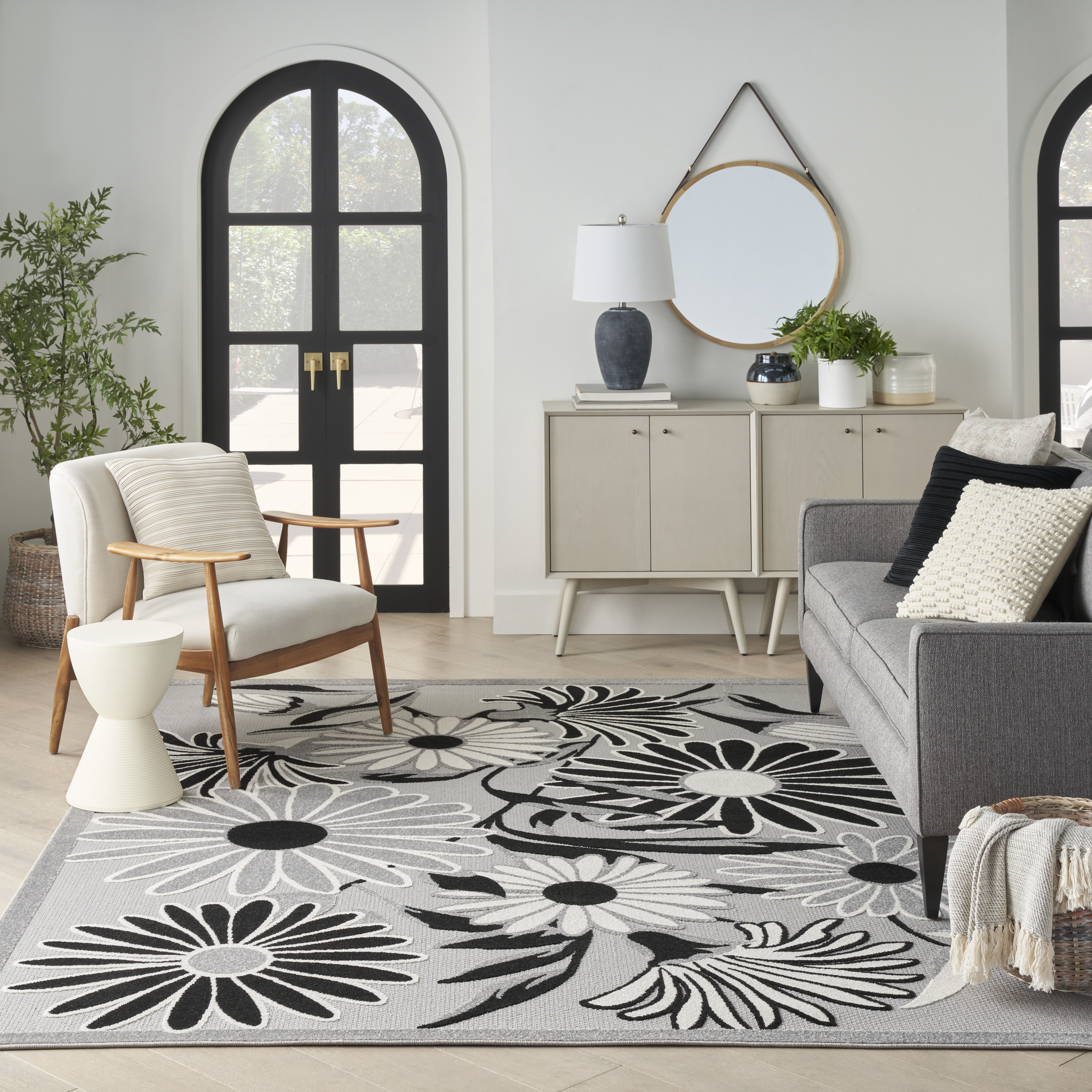 Nourison Aloha 7' x 10' Black White Contemporary Rug