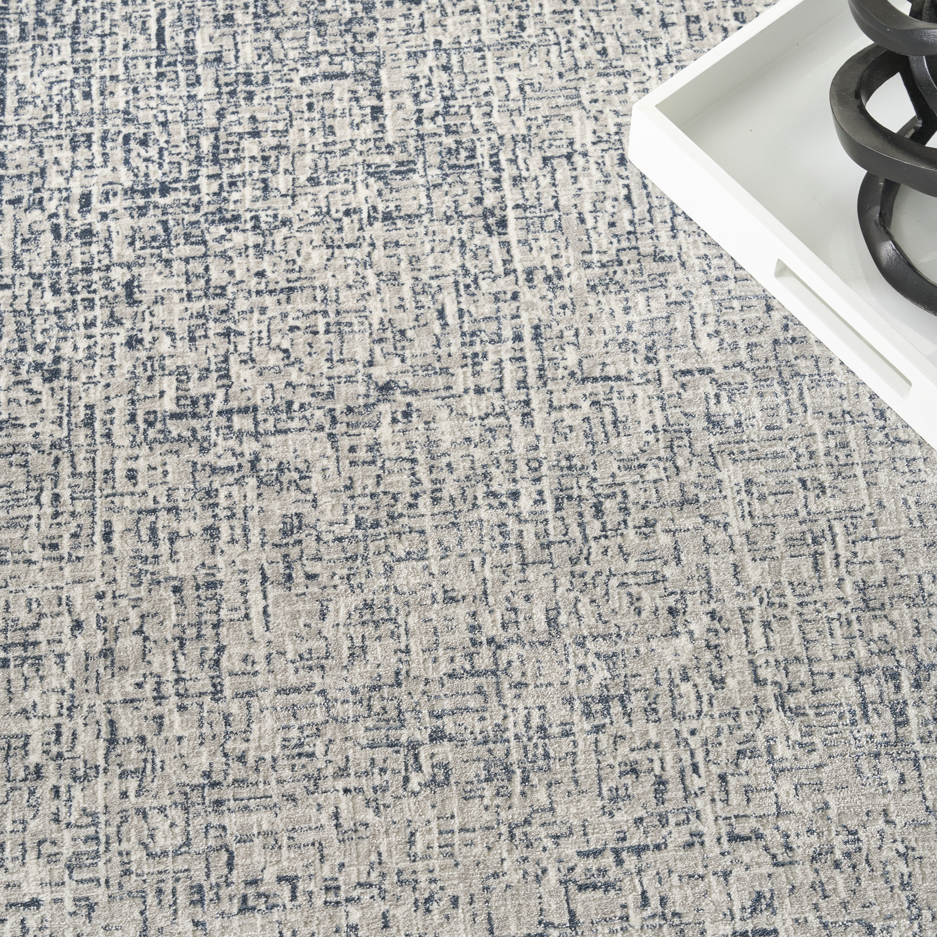 DKNY Grand Street 3'11" x 5'11" Ivory Blue Modern Indoor Rug