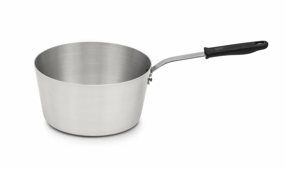 7-quart Wear-Ever® tapered aluminum saucepan with natural finish and silicone handle