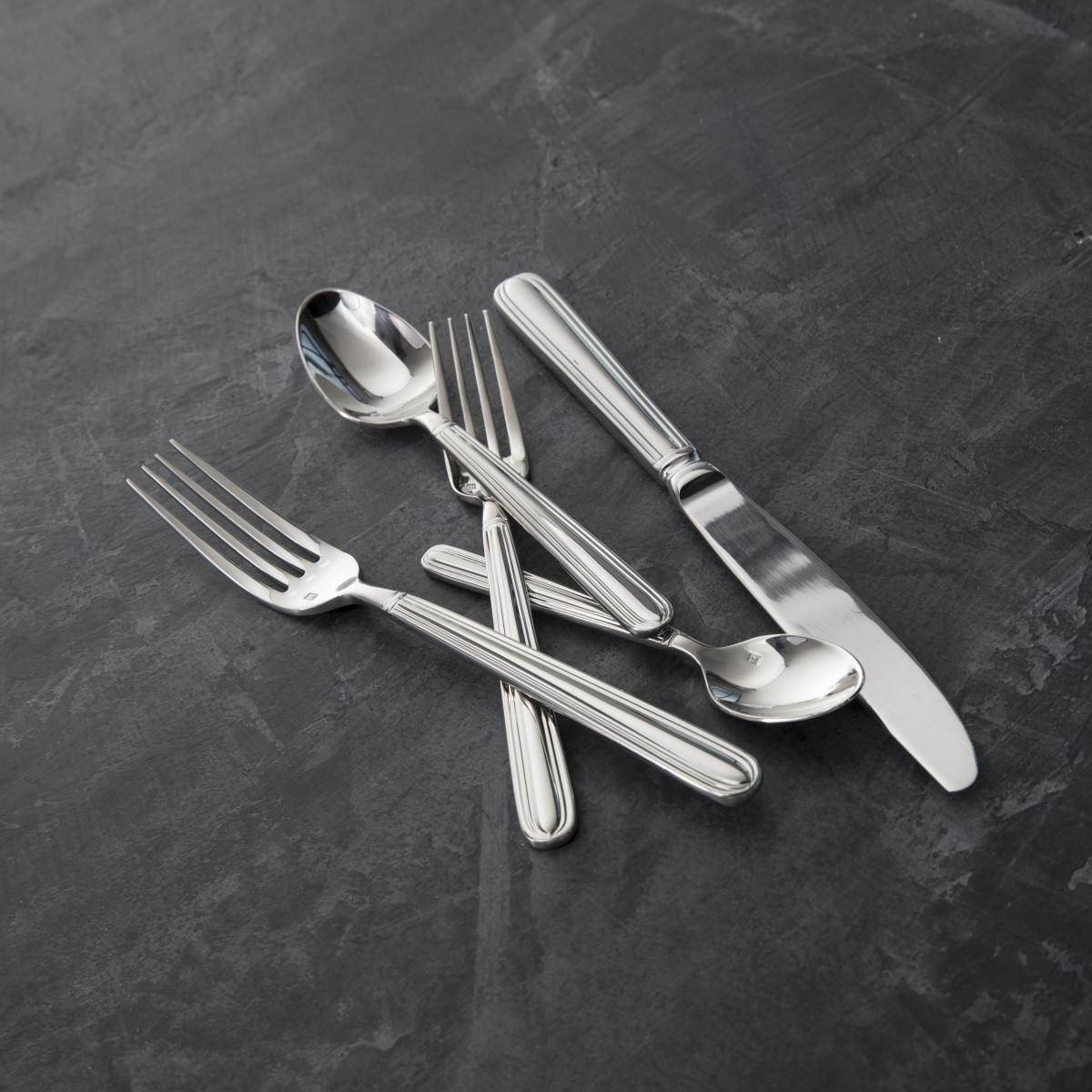 Metropolitan Dinner Fork 8.5"