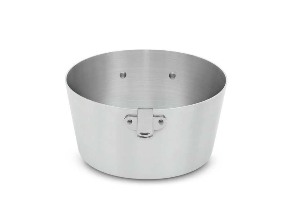 7-quart Wear-Ever® tapered aluminum saucepan with natural finish and plated handle