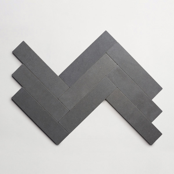clé lapidary: pantry pavers | blade | tumbled | warm black 