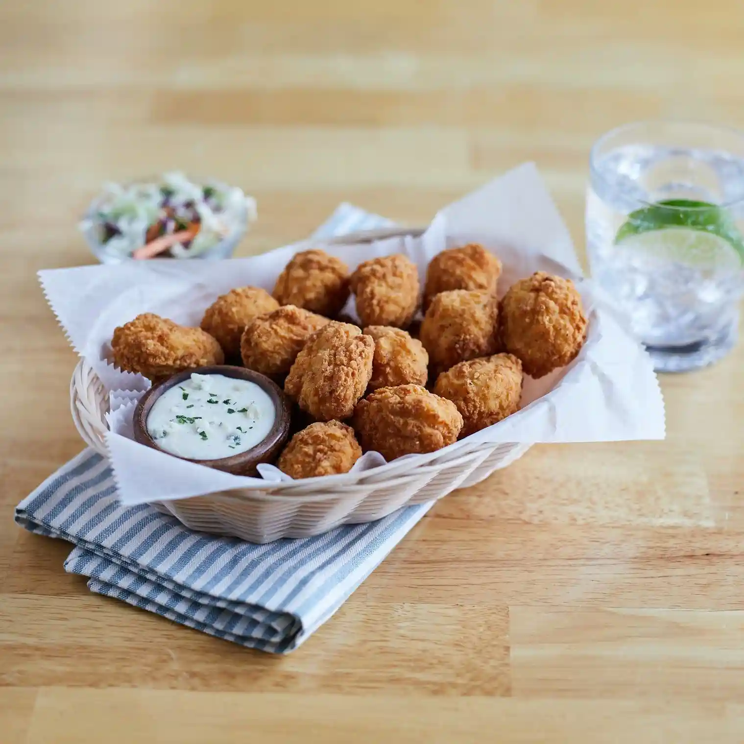 Tyson Red Label® Fully Cooked Homestyle Chicken Breast Chunk Fritters https://images.salsify.com/image/upload/s--ytrnYmrj--/q_25/isulkf0a6ywjxxmnqo8p.webp