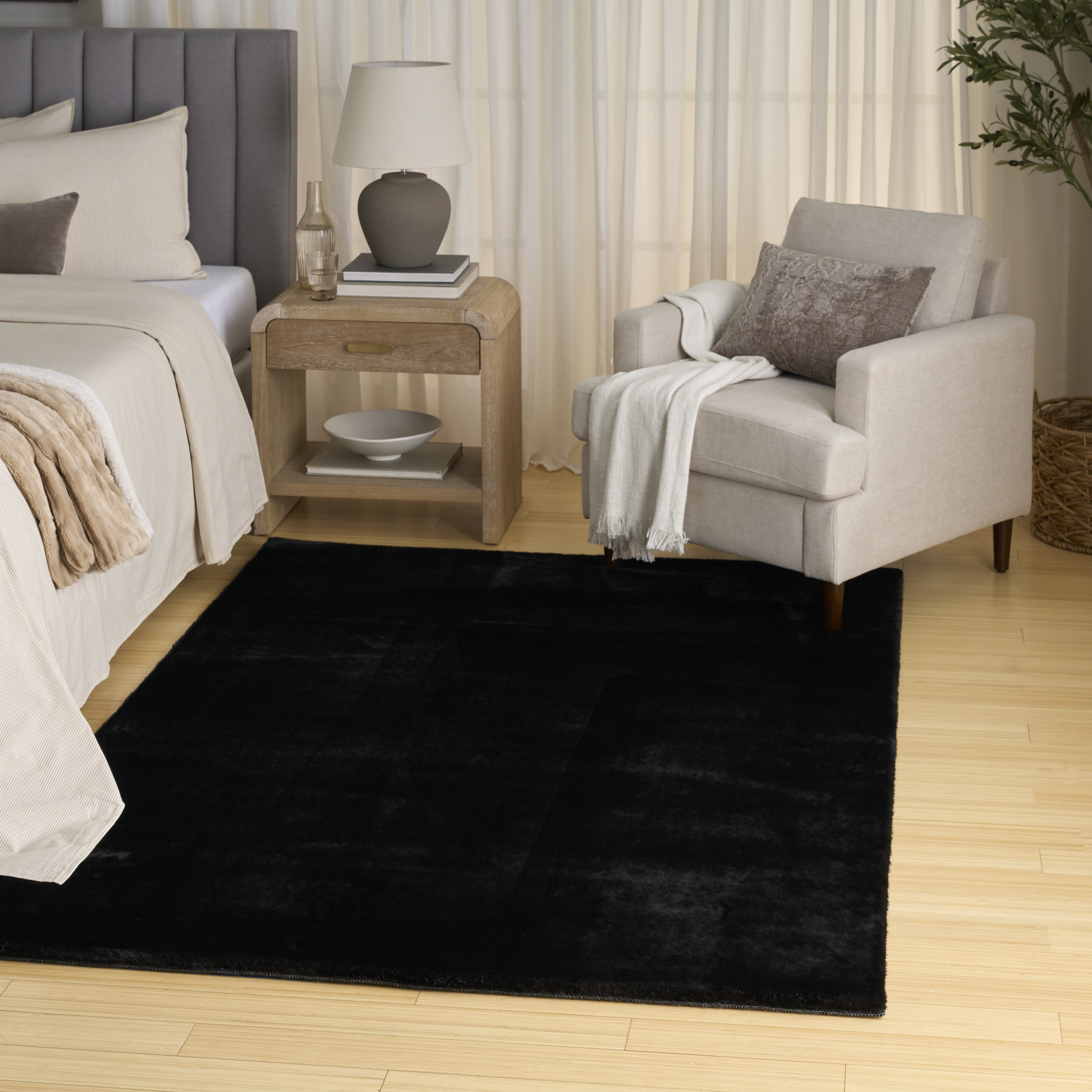 Nourison Soft Plush Rabbit Fur 7'6" x 9'6" Black Contemporary Indoor Rug