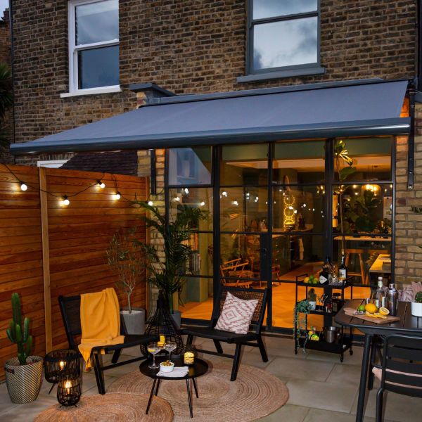 Ardoise Awning