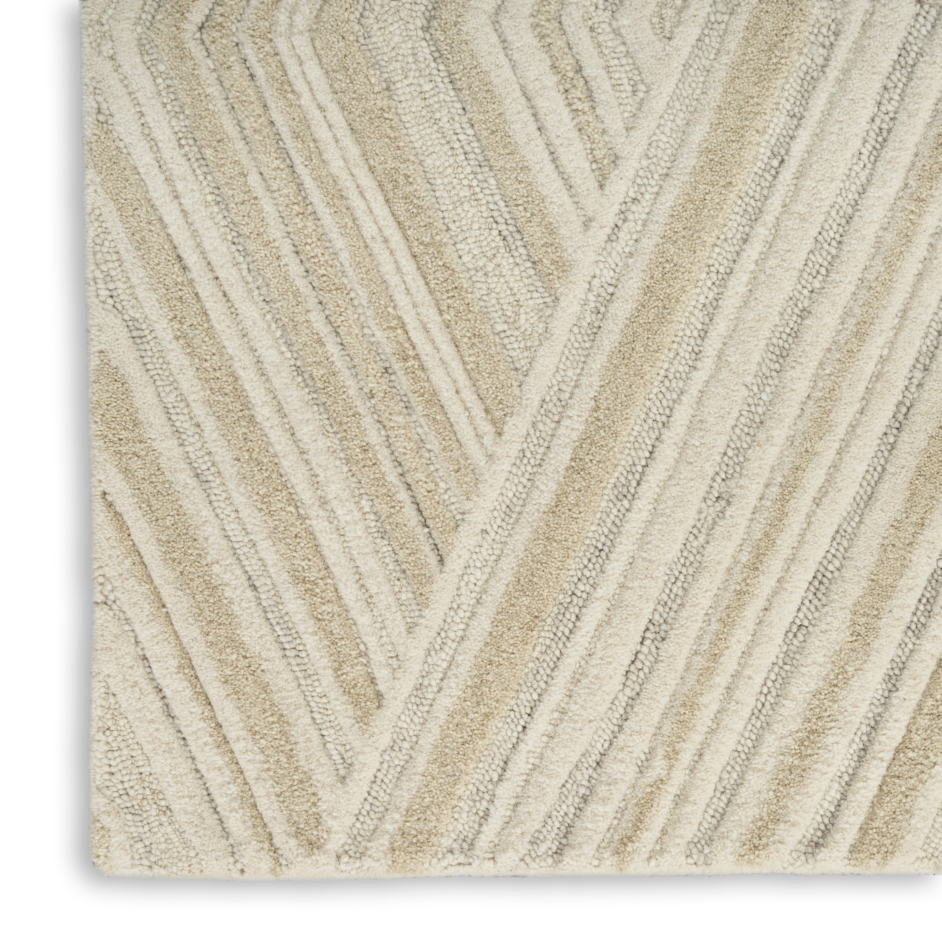 Nourison Graceful 3'9" x 5'9" Ivory Modern Indoor Rug