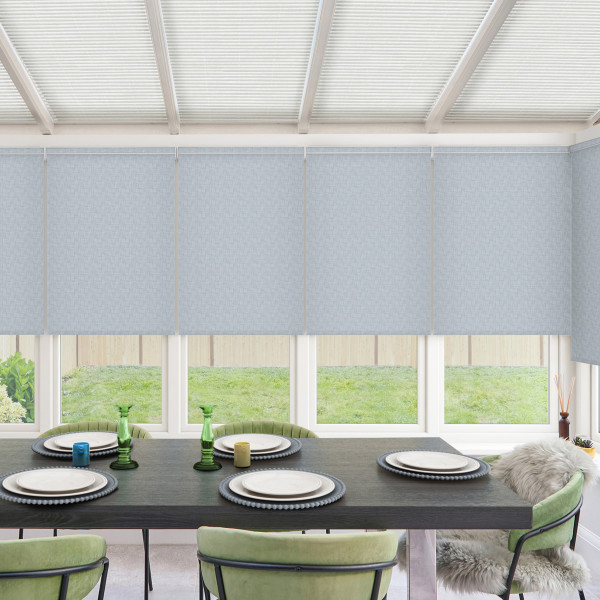Gus Aqua Roller Blind