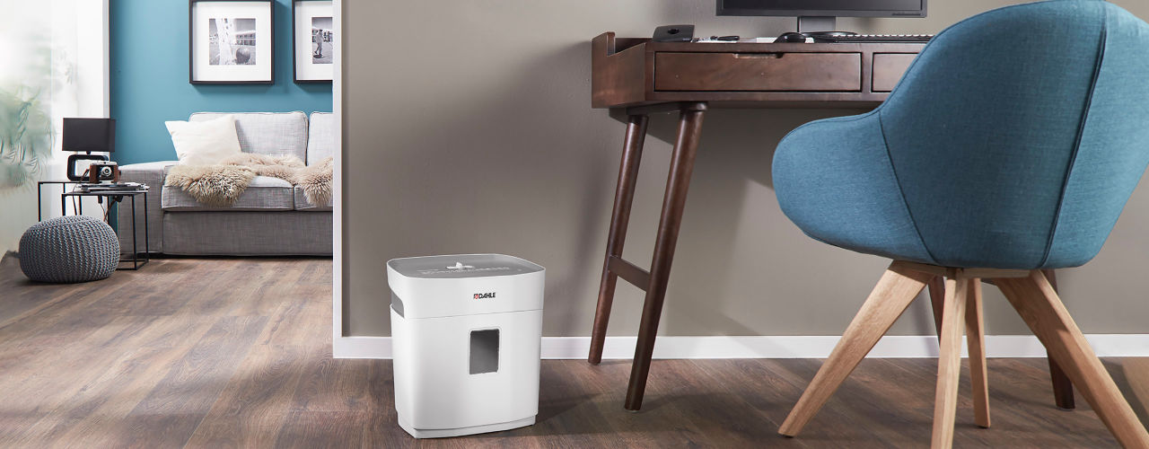 Monitor arms, paper shredders and office essentials from Novus and Dahle ensure a comfortable, secure work day.