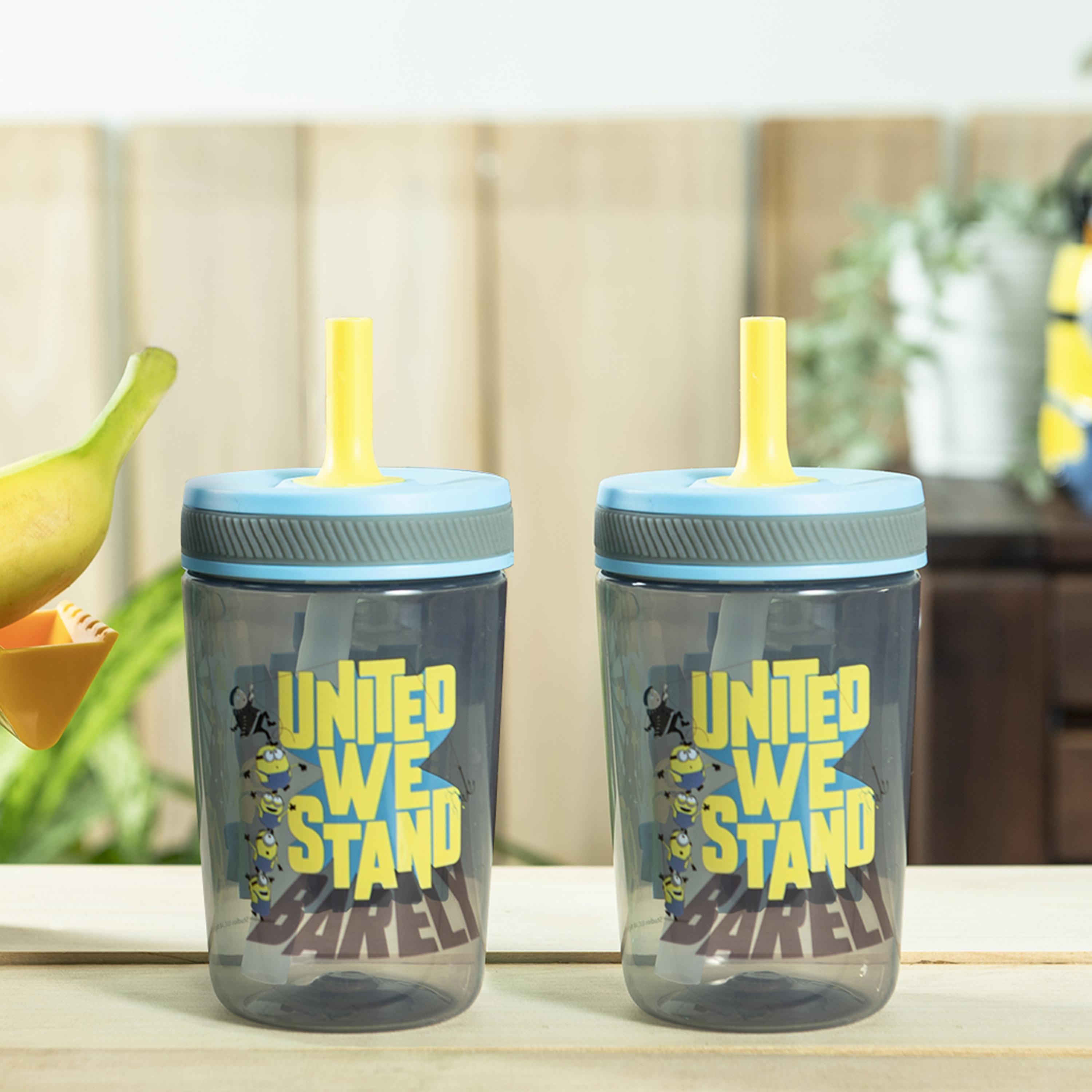 Minions 2 Movie 15  ounce Plastic Tumbler with Lid and Straw, Minions, 2-piece set slideshow image 5