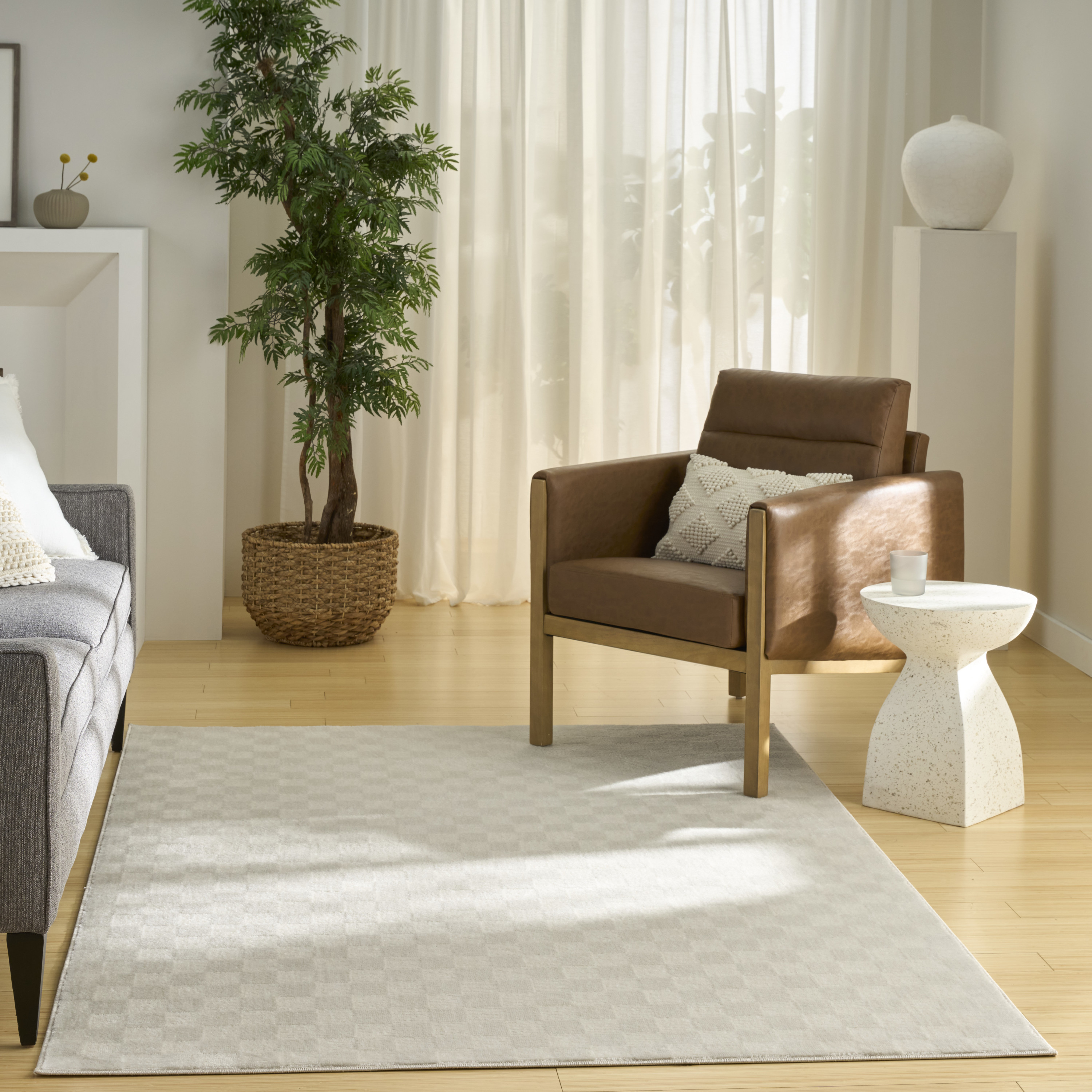 Nourison Serenity Home 5'3" x 7'3" Ivory Modern Indoor Rug