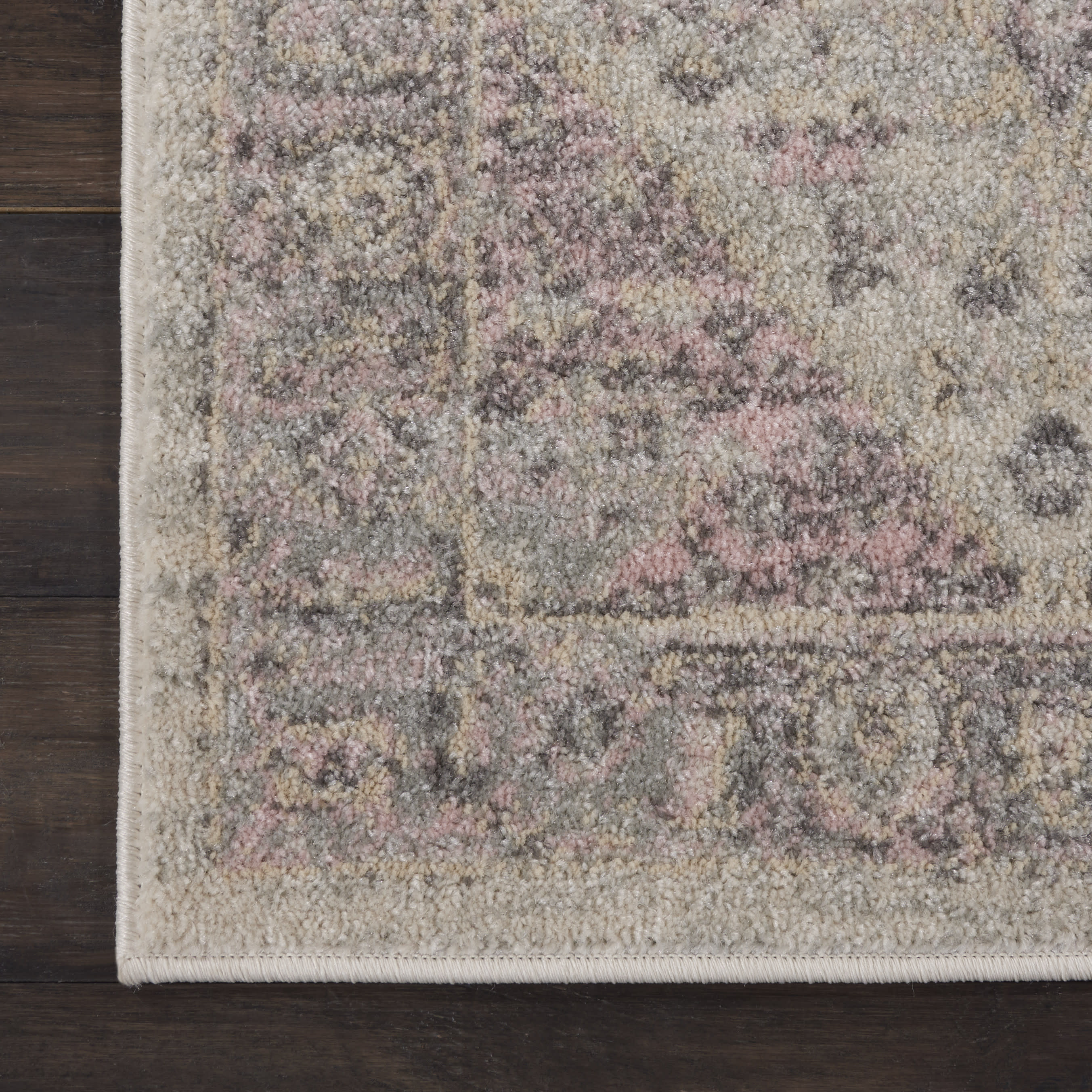 Nourison Tranquil 2'3" x 7'3" Ivory Pink Vintage Indoor Rug