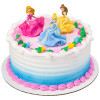 Торт для девочки с принцессой. Торт принцессы Бэлль Золушка. Торт с принцессами Disney. Топперы на торт принцессы Дисней. Торт принцесса Золушка.