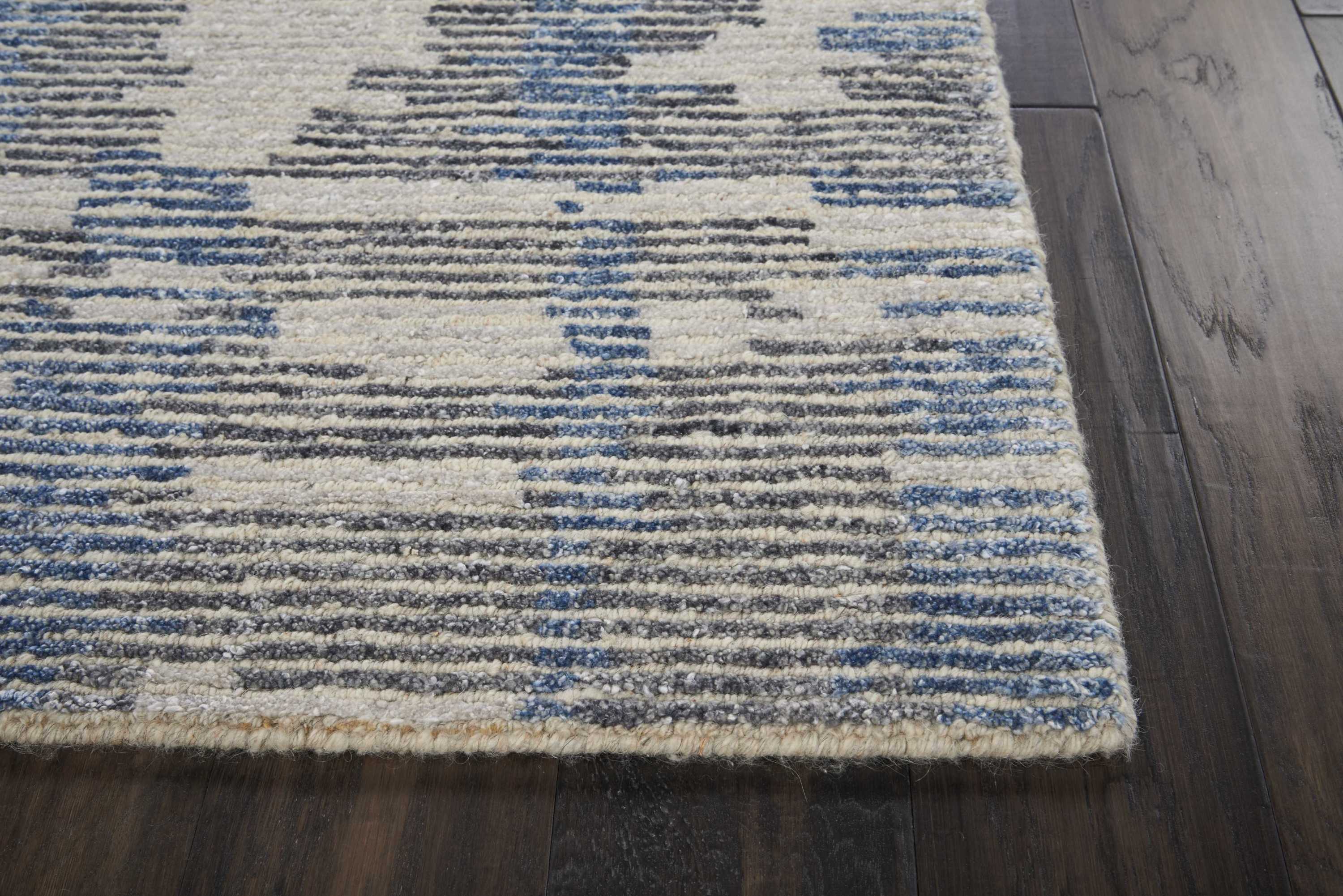 Nourison Ellora 2' x 3' Blue Modern Indoor Rug