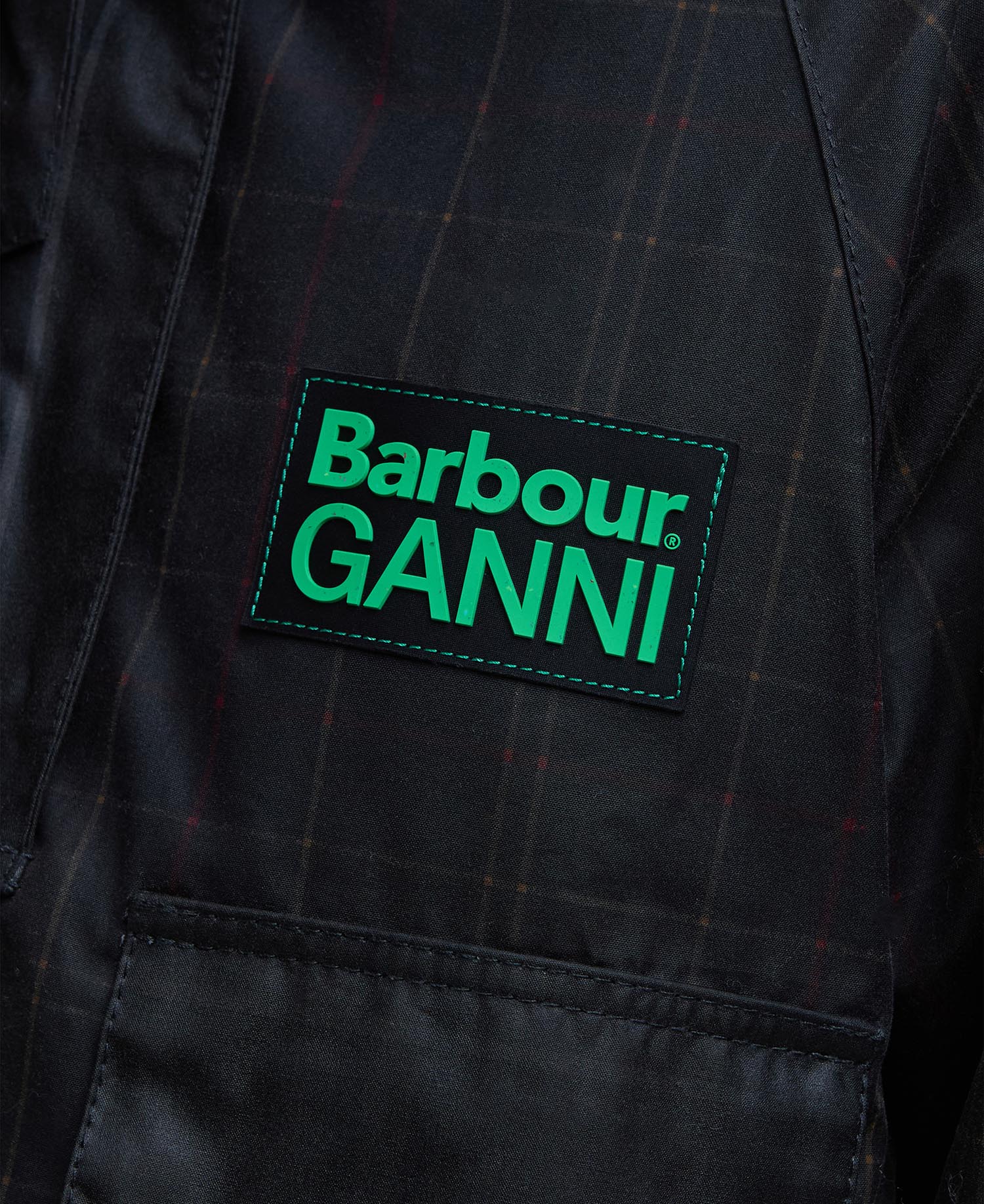 Barbour x GANNI Tartan Waxed Anorak image number 7