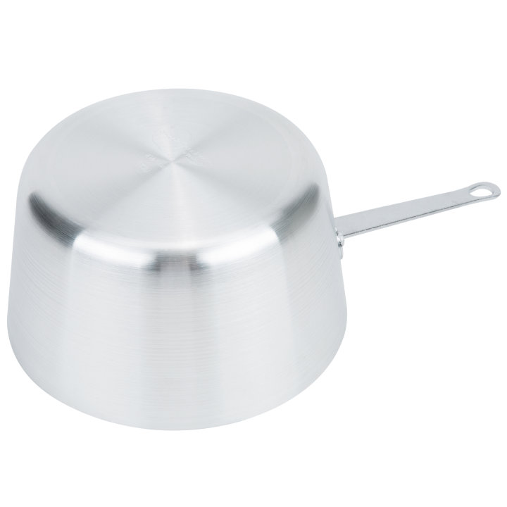 4 ½-quart Arkadia™ aluminum saucepan in natural finish