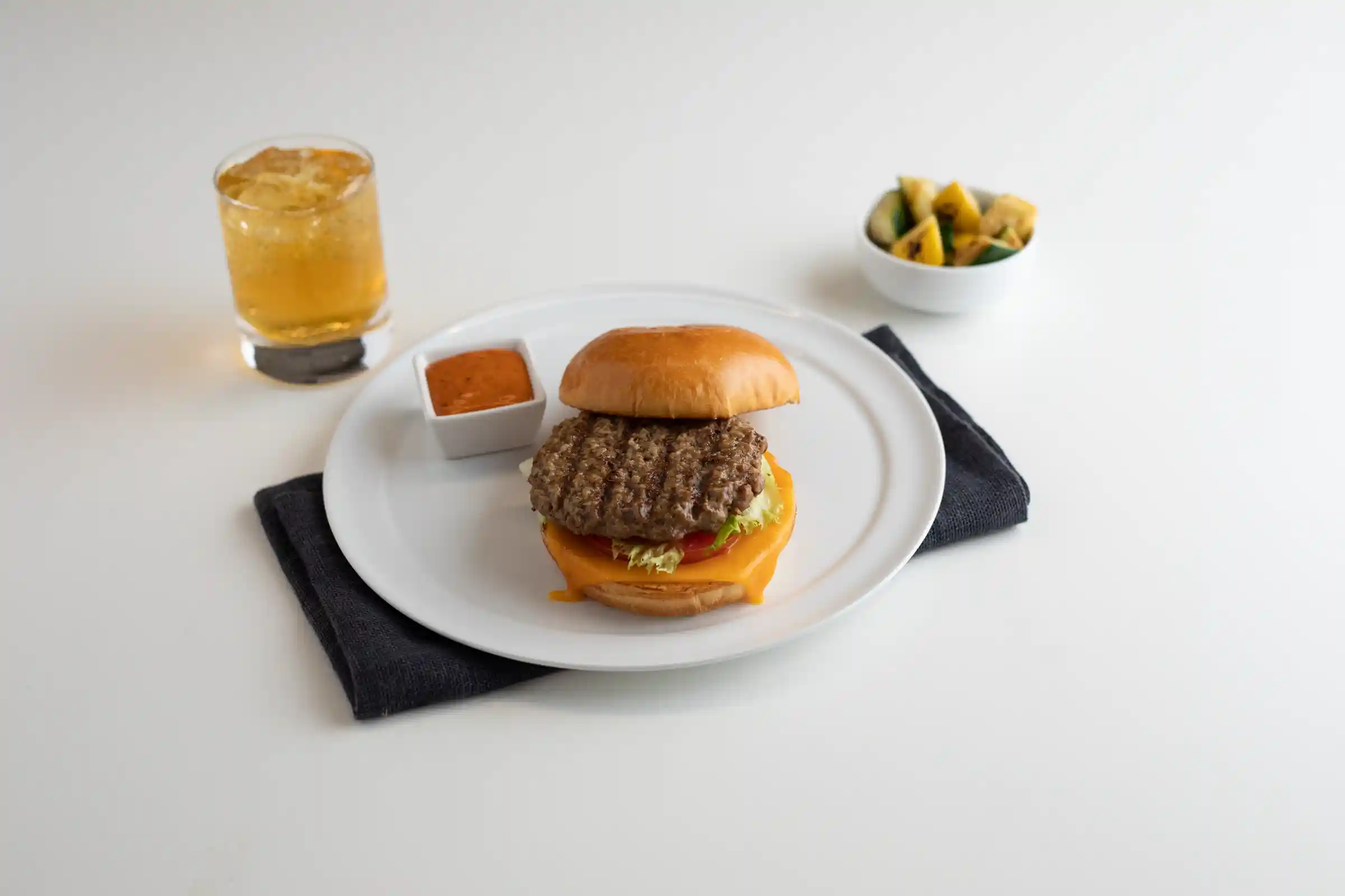 The PUB® Certified Angus Beef® Brand Flame Grilled Beef Steak Burger, 3 oz_image_01