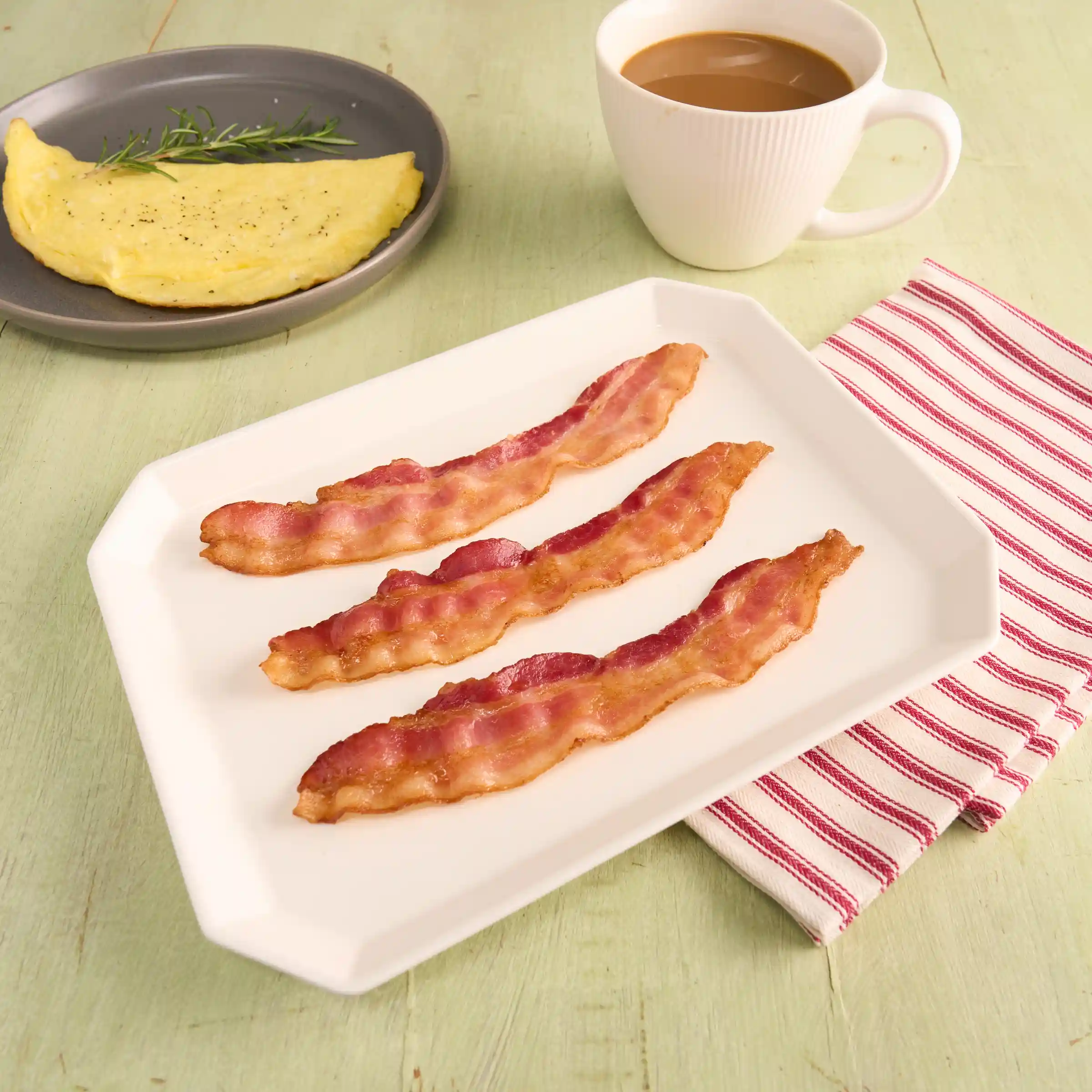 Wright® Brand Applewood Smoked Thin Sliced Flat-Pack® Bacon https://images.salsify.com/image/upload/s--mOi08Ob4--/q_25/2c00ef8524d522b98a1a606410ed02bfa1ac1c21.webp