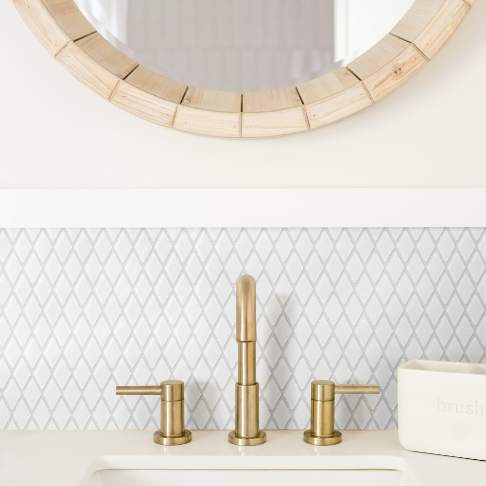 Expressions Beveled Diamond White 11-5/8 in. x 12 in. Glass Mosaic Tile
