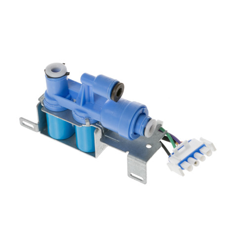 Refrigerator dual water valve