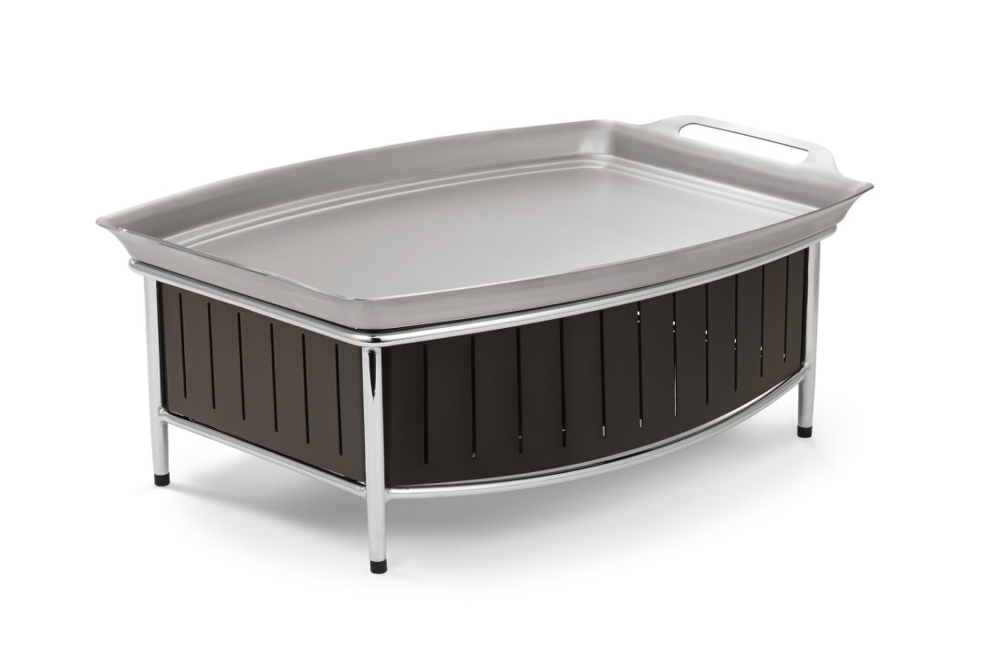 Large contoured buffet station with wire grill in black