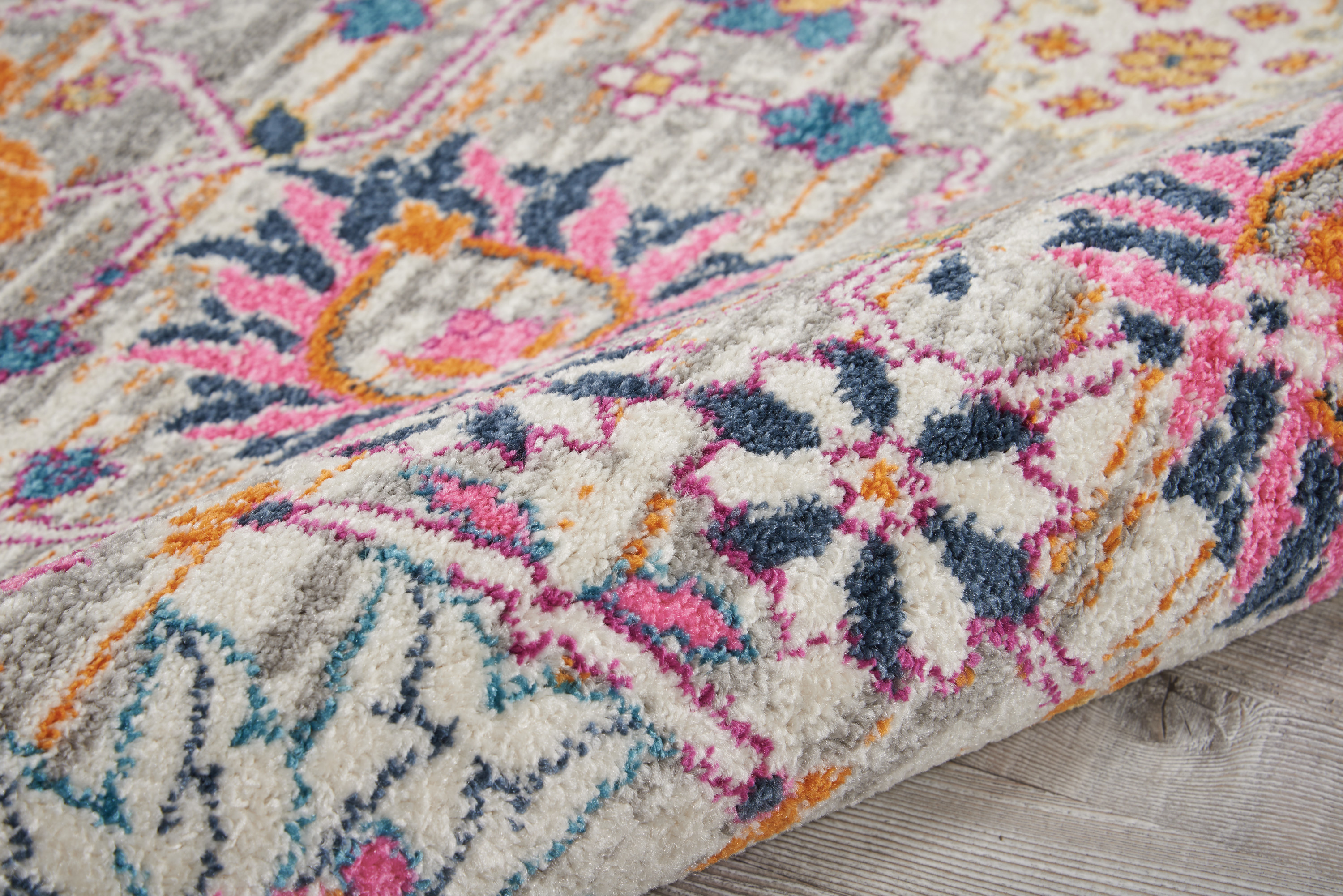 Nourison Passion 2'2" x 10' Silver Bohemian Indoor Rug