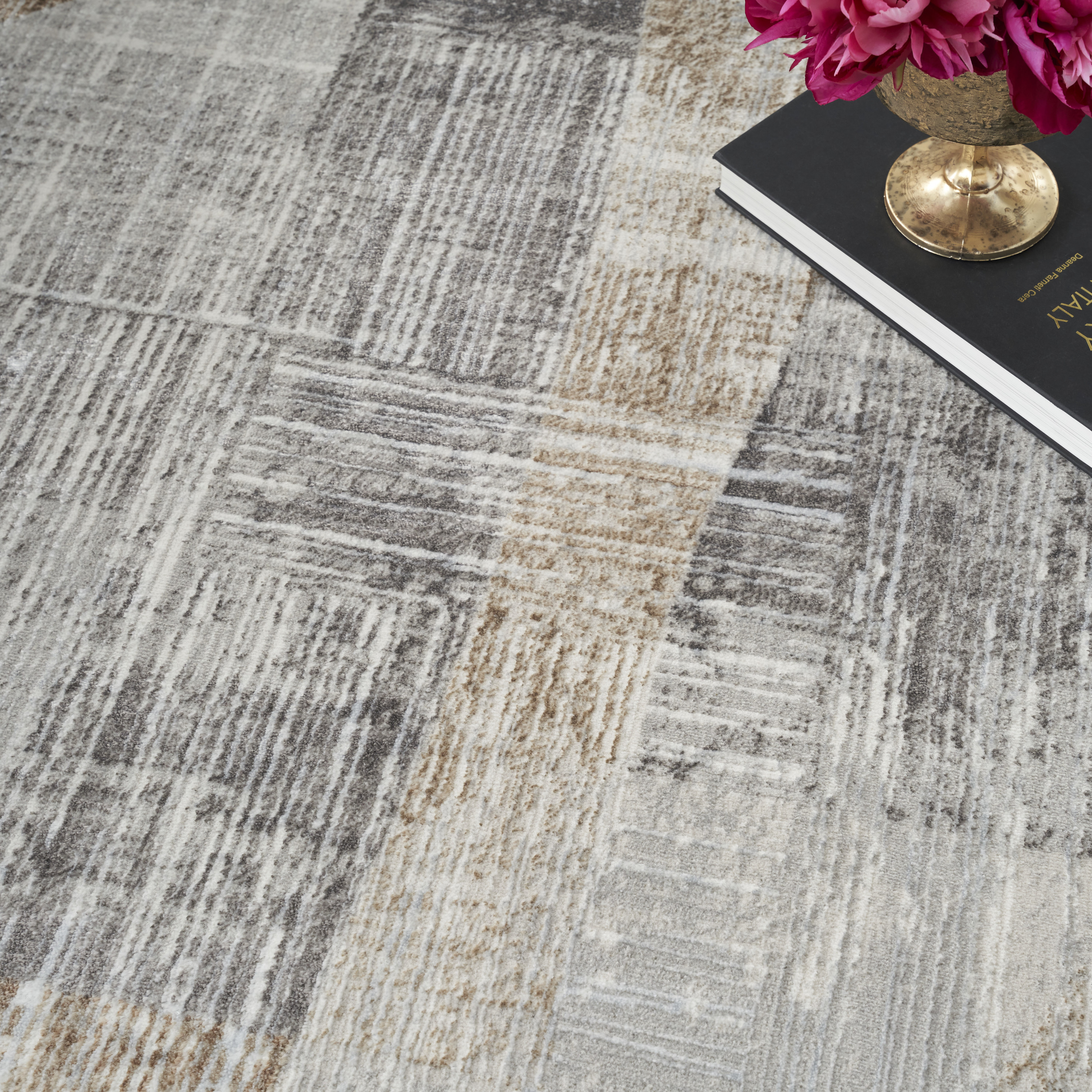 Nourison Sparkle 5'3" x 7'3" Grey Modern Indoor Rug