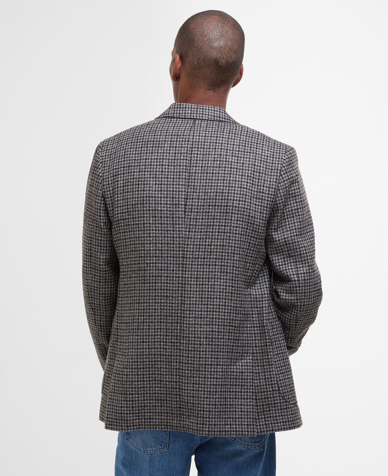 Check Blazer image number 2
