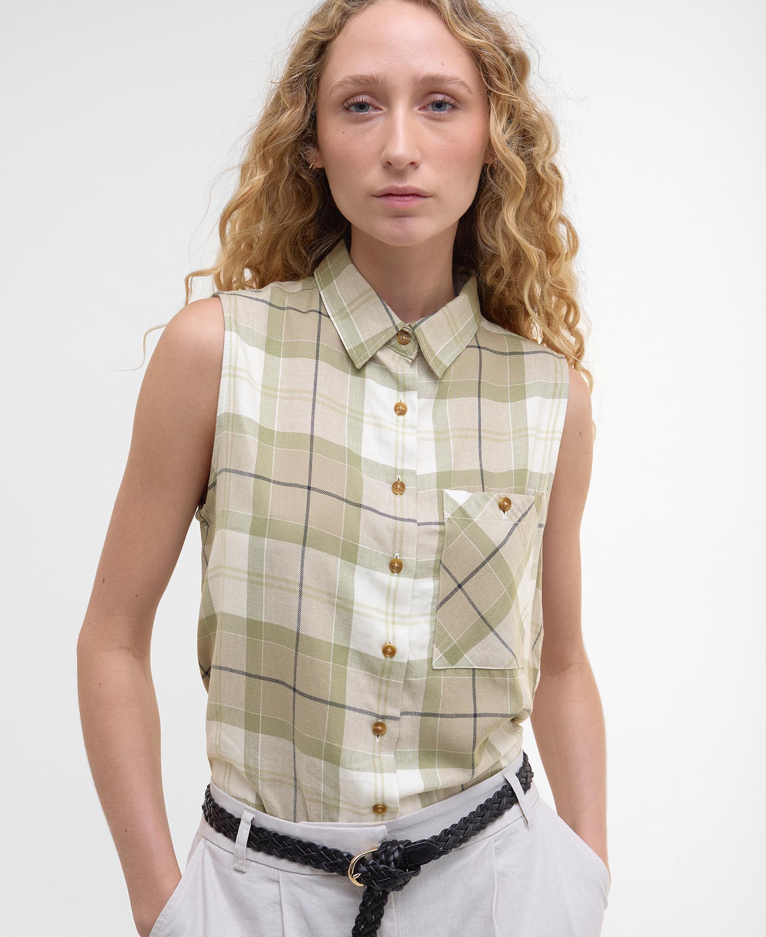 Agnes Sleeveless Shirt image number 3