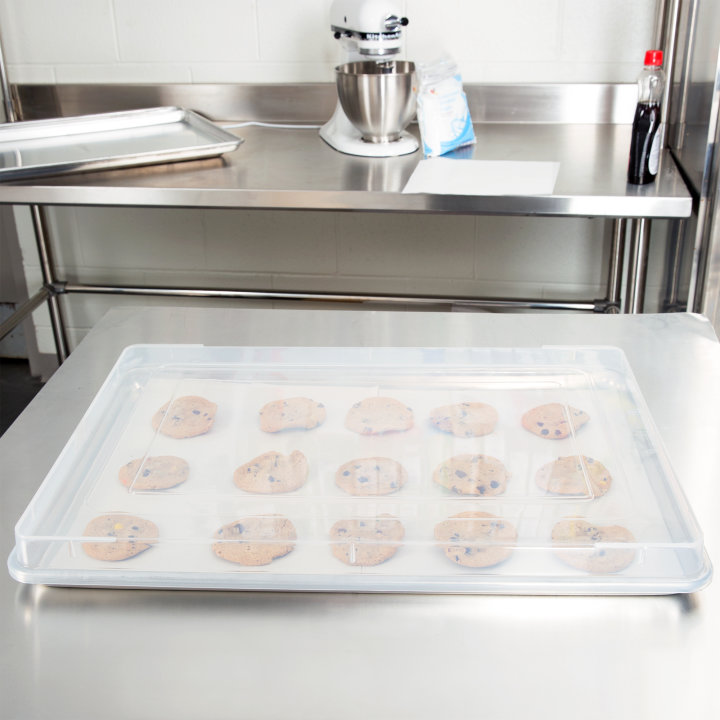 Full-size Wear-Ever® heavy-duty aluminum sheet pan with natural finish