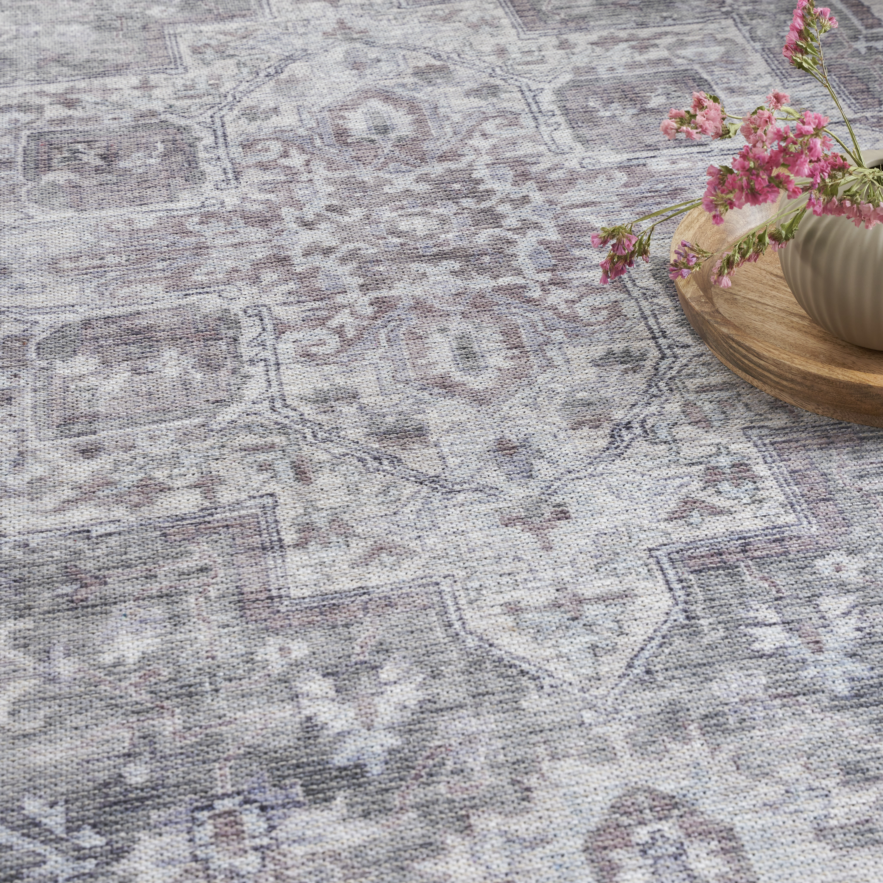 Nourison New Concept Washables 5'3" x Round Ivory Grey Vintage Indoor Rug