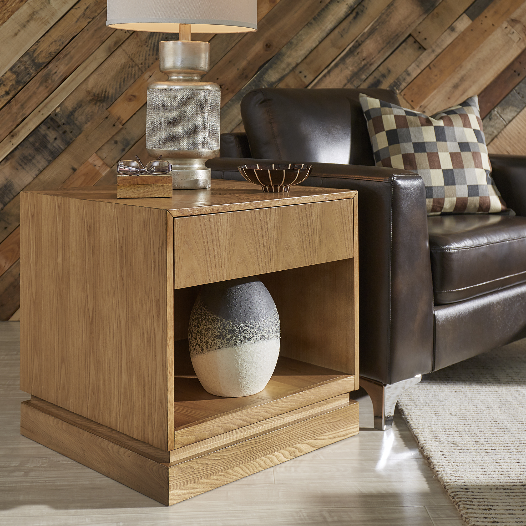 1-Drawer Wood End Table