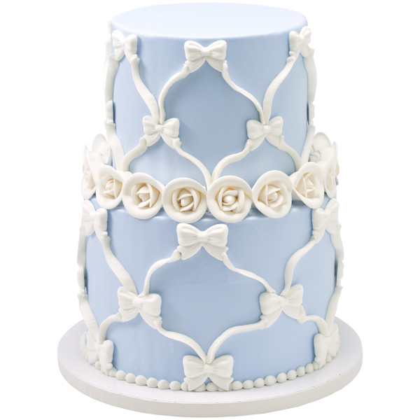 Sugarfair® White Medium Classic Made Simply™ Sugar Rose Decorations