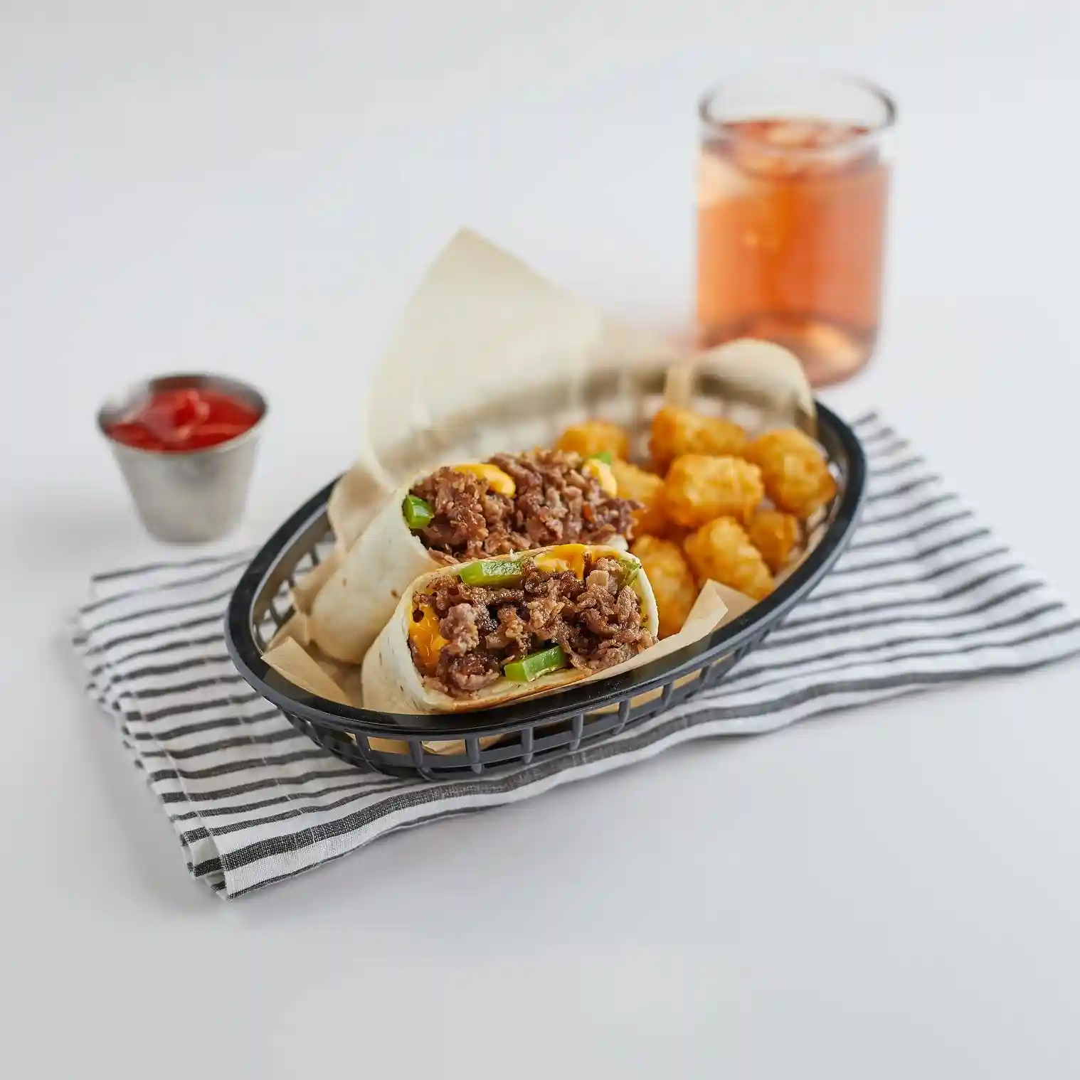 Steak EZE® Sliced & Shaped Beef Steak  https://images.salsify.com/image/upload/s---L4f4F9I--/q_25/a2vwnjsjemtzfkdzxrfq.webp