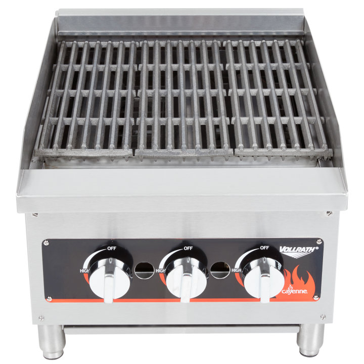 18-inch Cayenne® medium-duty radiant / lava rock charbroiler