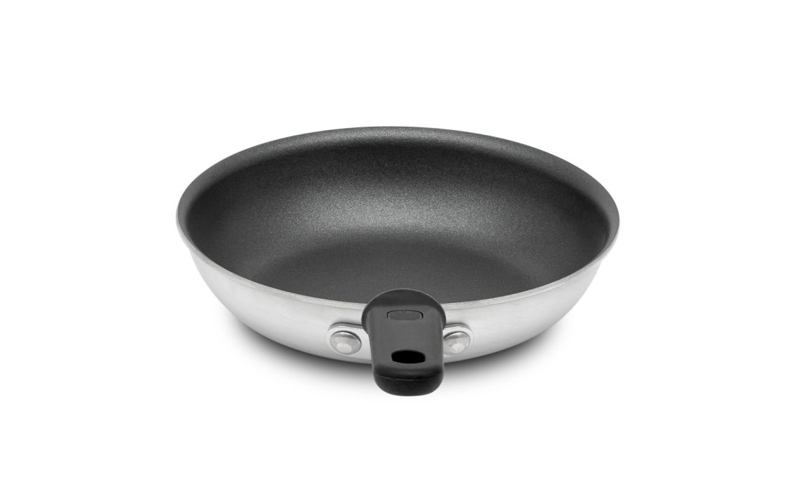 7-inch Wear-Ever® rivetless fry pan with PowerCoat2™ nonstick coating and silicone handle