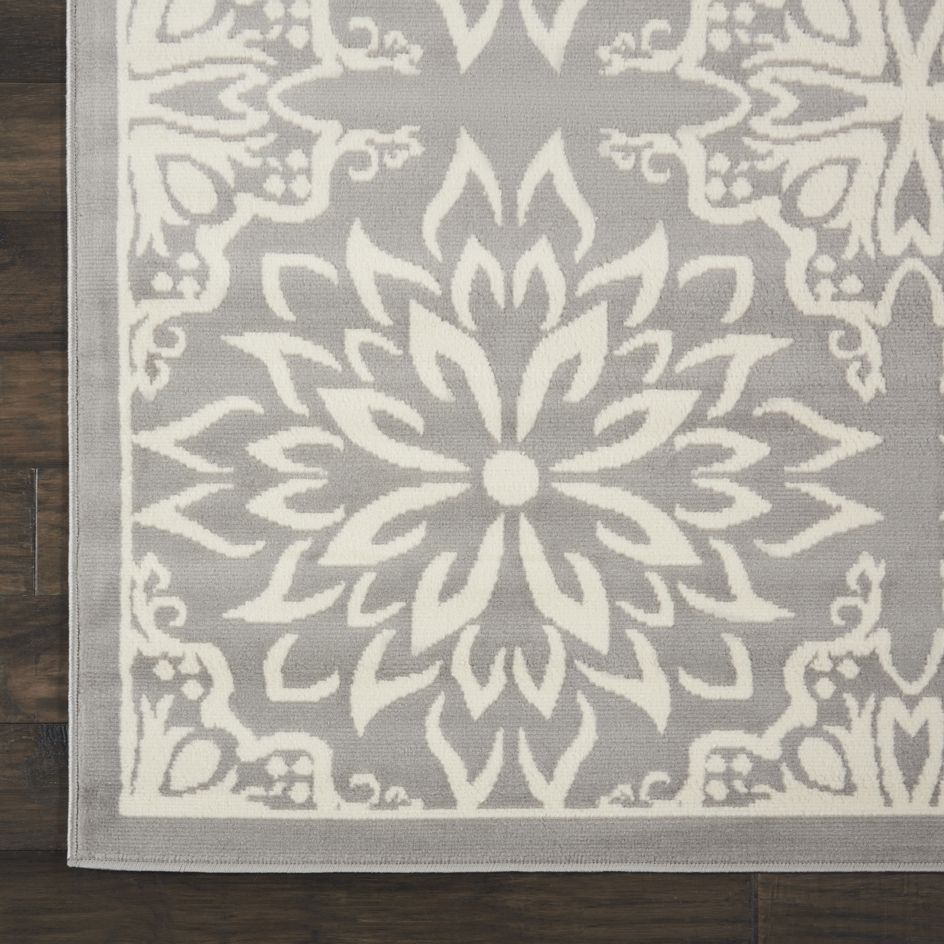 Nourison Jubilant 3' x 5' Ivory Grey Farmhouse Indoor Rug