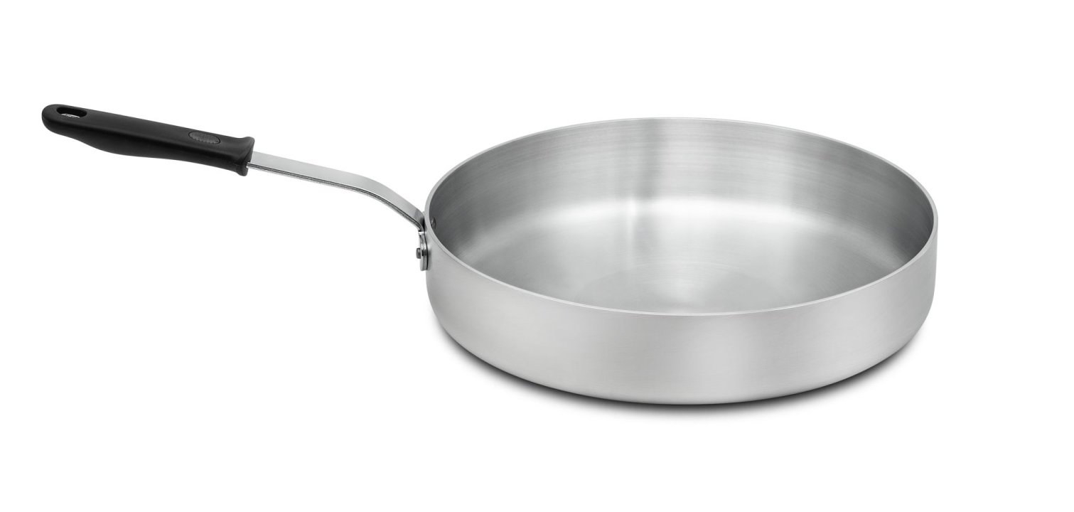 7 ½-quart Wear-Ever® aluminum sauté pan in natural finish and silicone handle