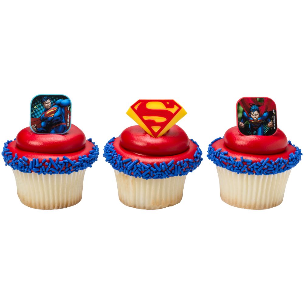 Image Cake Superman™ Shield