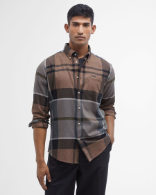 Camicia Dunoon a maniche lunghe dalla vestibilità leggermente aderente 