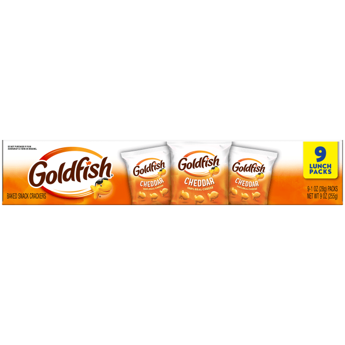 Goldfish® Cheddar Cheese Crackers, 9 count box, 1 oz, bag - Back Image